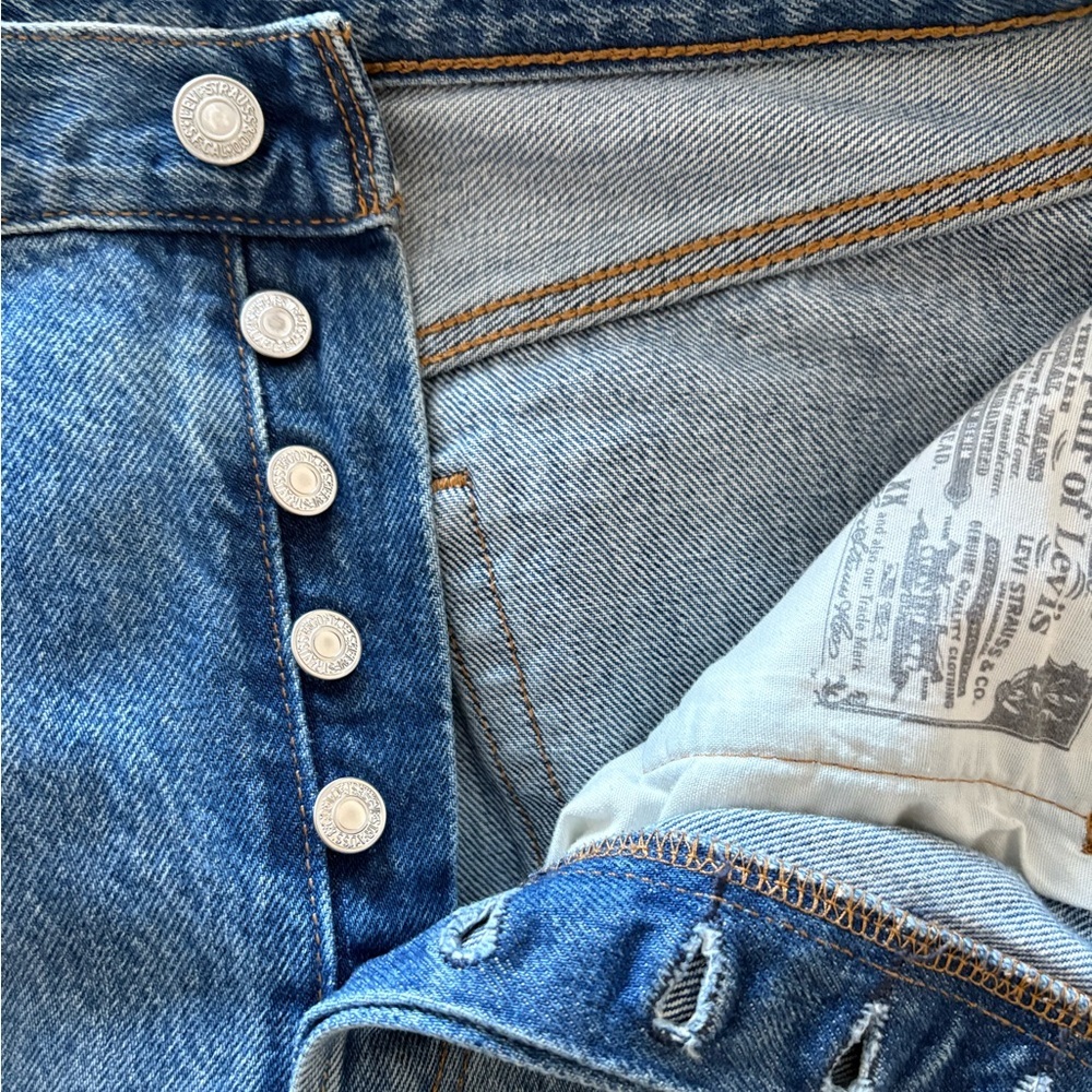 Levi's 501 Jeans 31X28​ - Picture 10 of 14